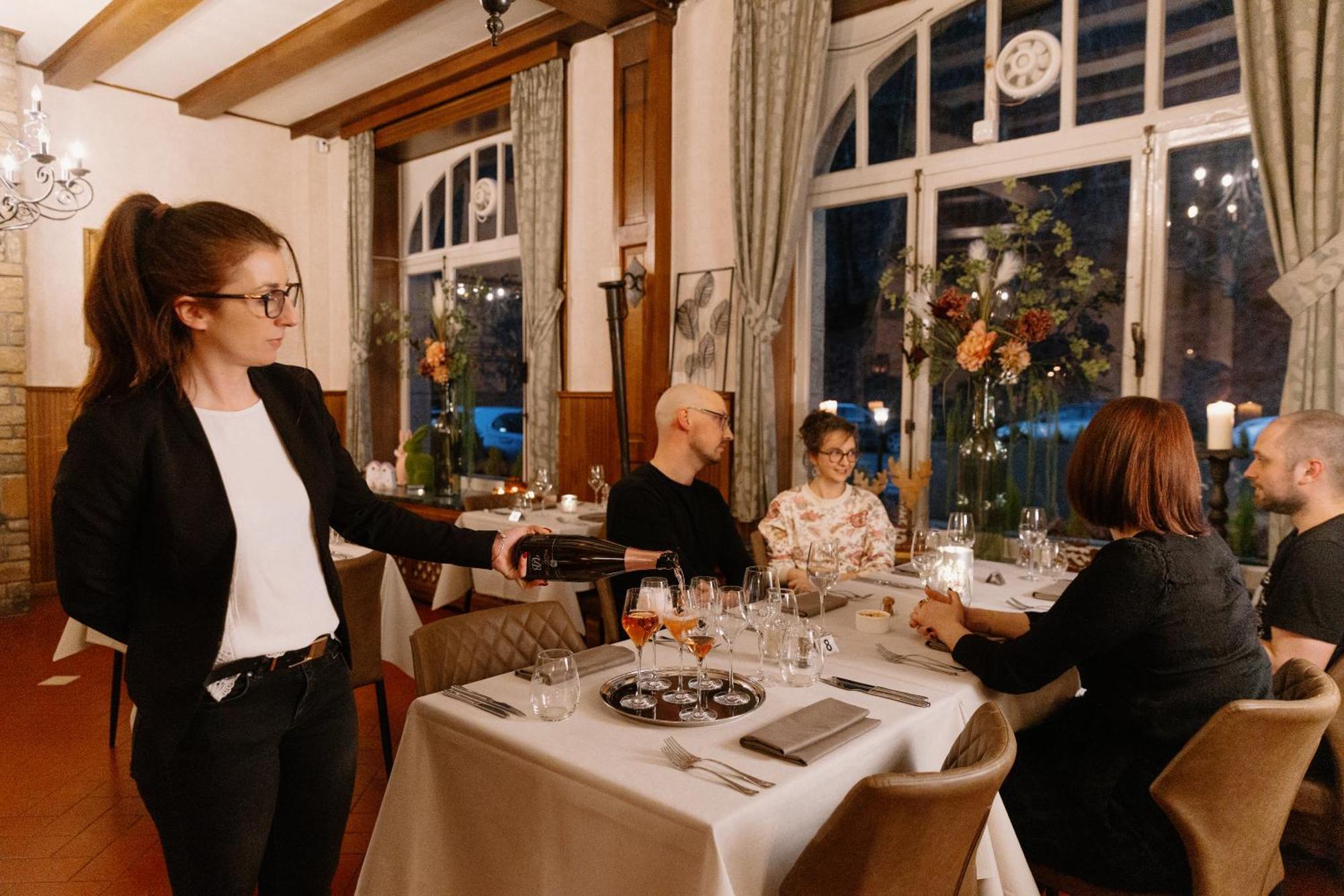 Hotel L'Eau Vive Vresse-sur-Semois ภายนอก รูปภาพ