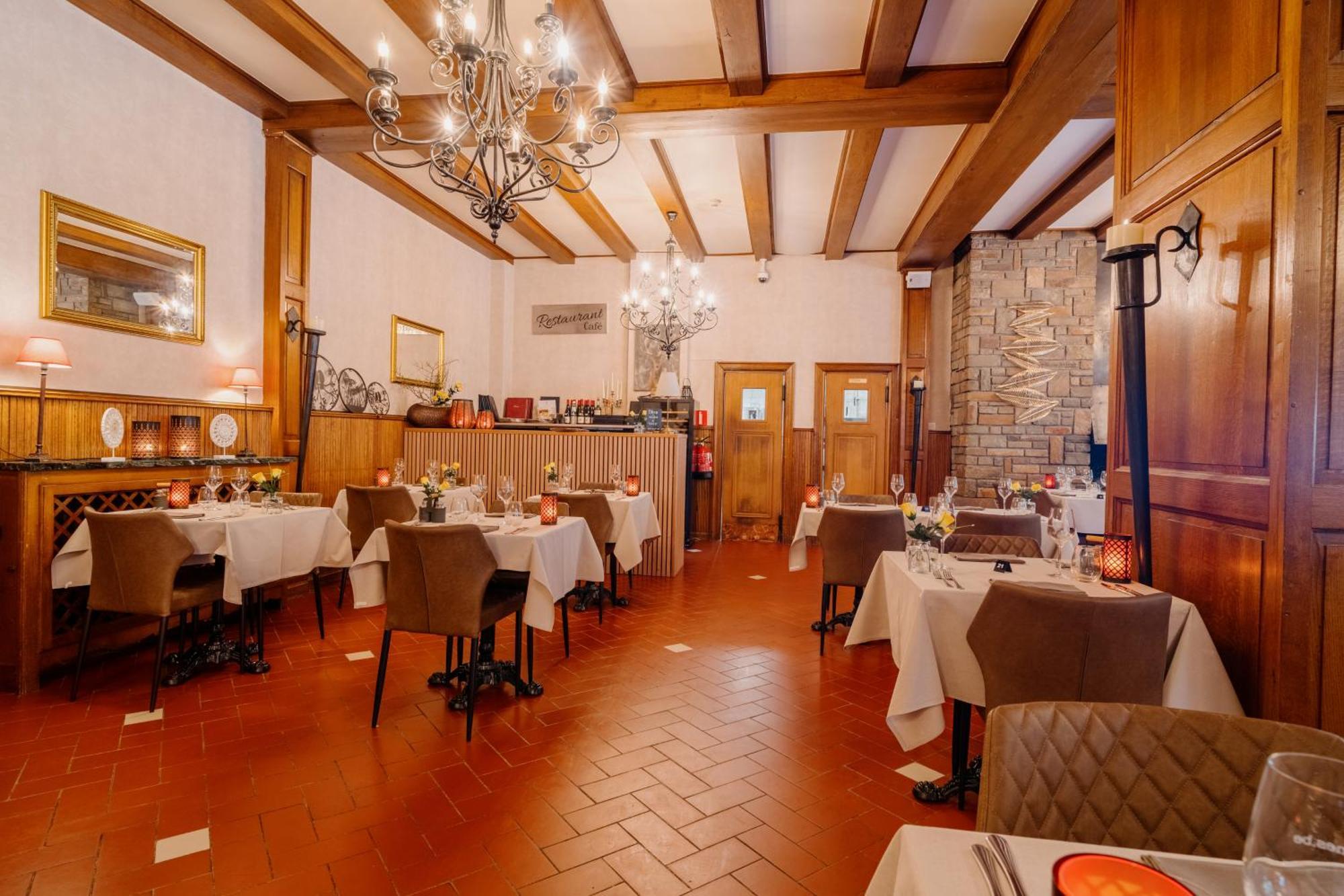 Hotel L'Eau Vive Vresse-sur-Semois ภายนอก รูปภาพ