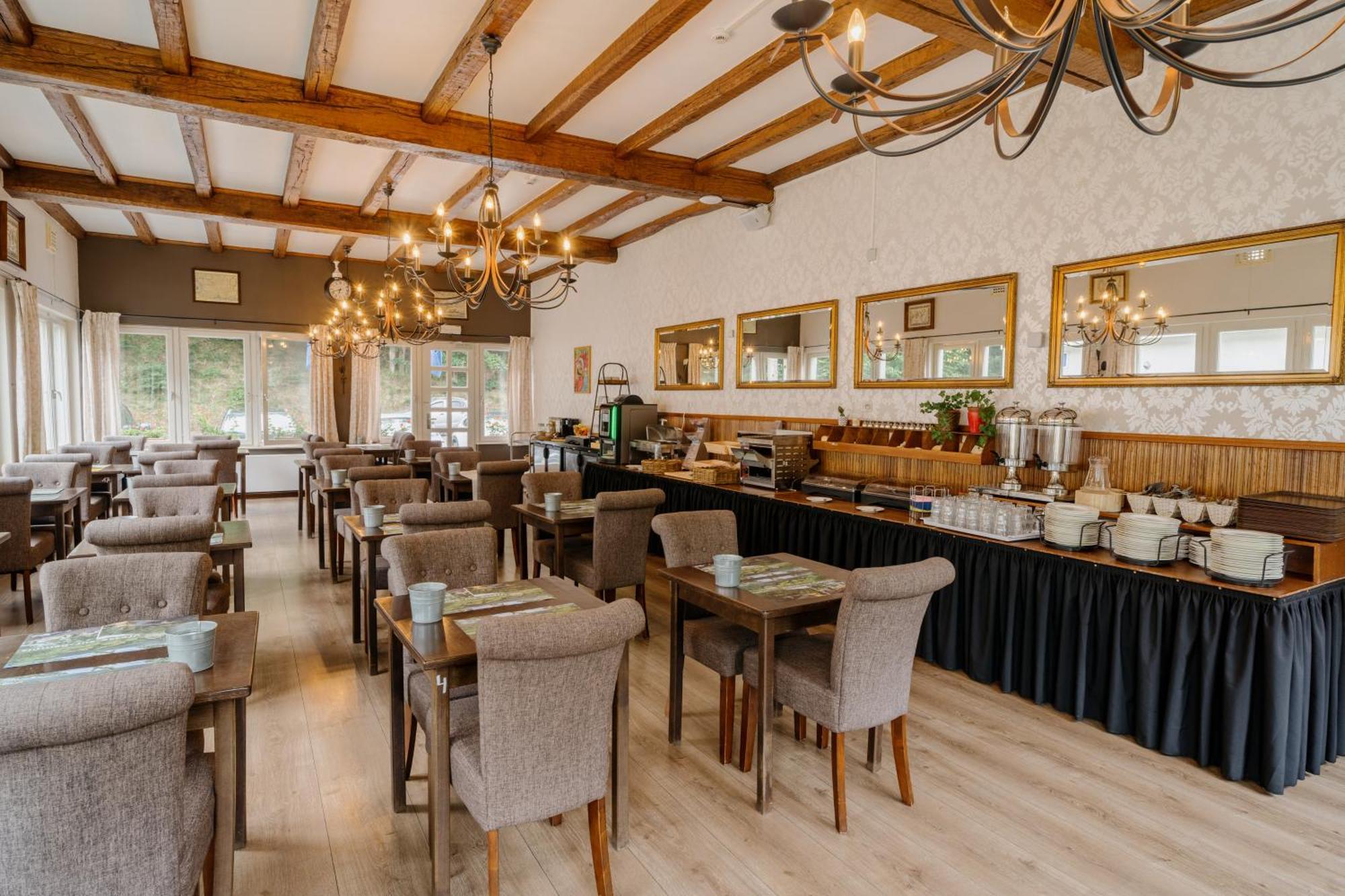 Hotel L'Eau Vive Vresse-sur-Semois ภายนอก รูปภาพ